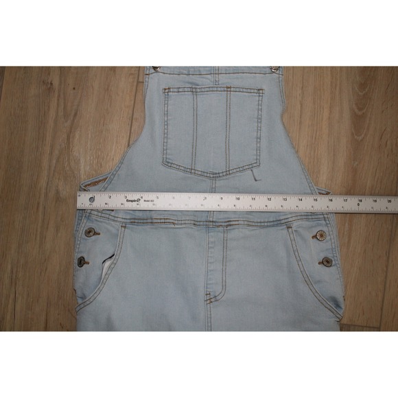 Women's Light Wash Denim Overalls Slim Leg Adjustable Straps Light Blue Size S - Picture 4 of 7